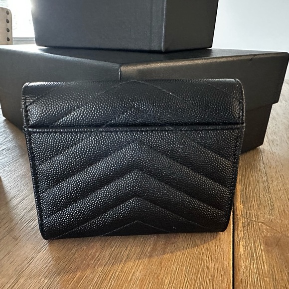 YSL Envelope Wallet - Picture 2 of 5